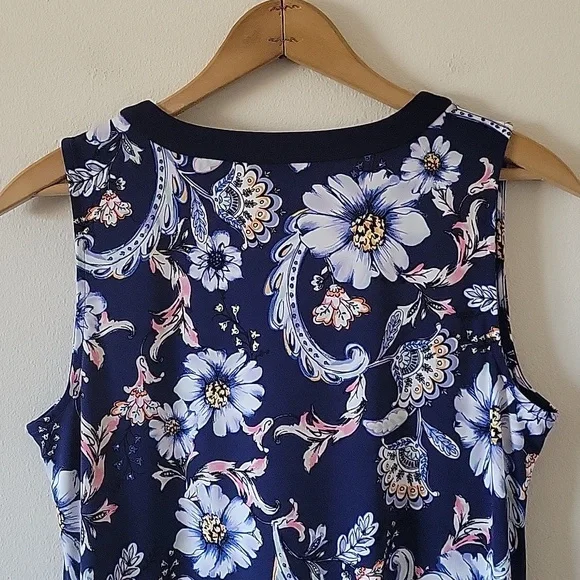 Chico's Blue Floral Paisley Briah V-neck Maxi Dress Size Medium - Picture 5 of 8